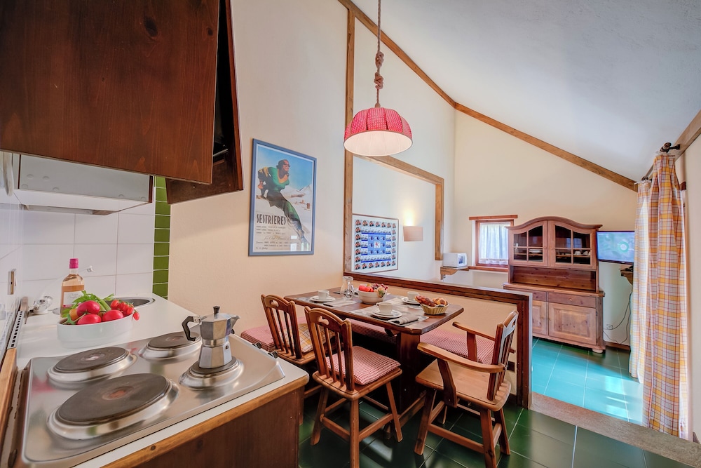 Family Studio, Mountainside (Grange Hike & Ski - 40D Sestriere) photo 3