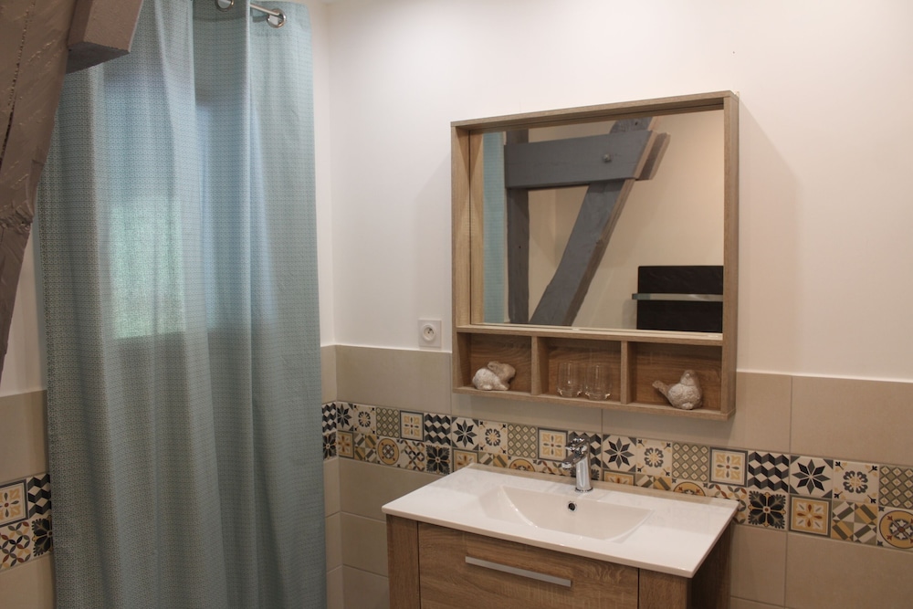 Superior Double Room, Ensuite, Mountain View (Bois & Nature) - Photo 5