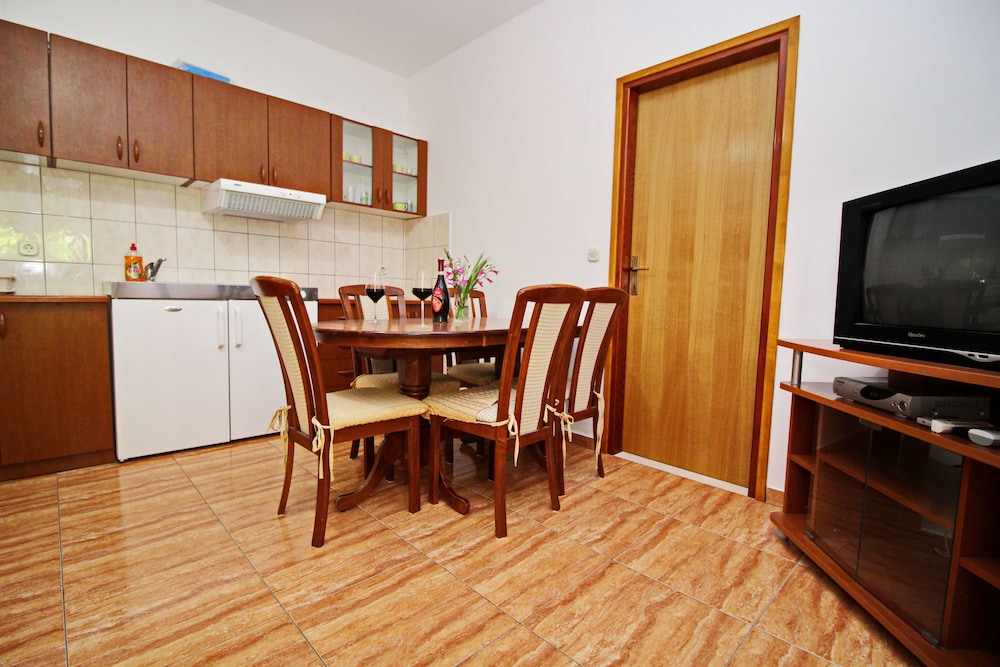 Comfort Apartment, 1 Bedroom, Terrace, Sea View photo 2