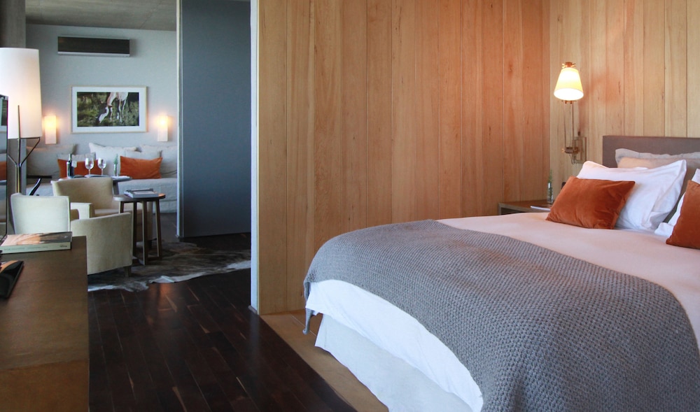 Suite (Master) photo 3