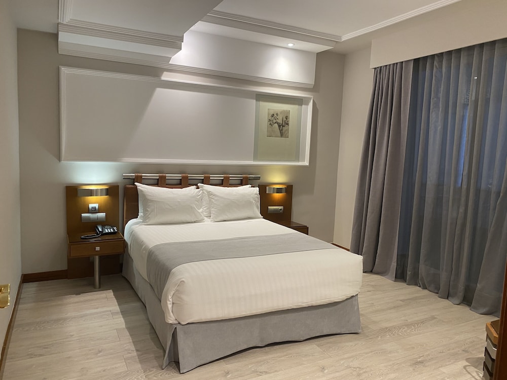 Standard Room - Photo 8