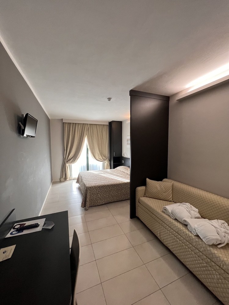 Comfort Triple Room photo 1