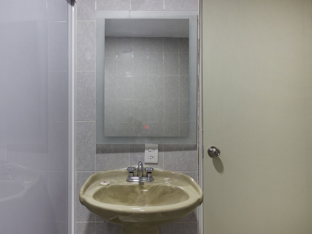 Superior Room, 2 Double Beds photo 3