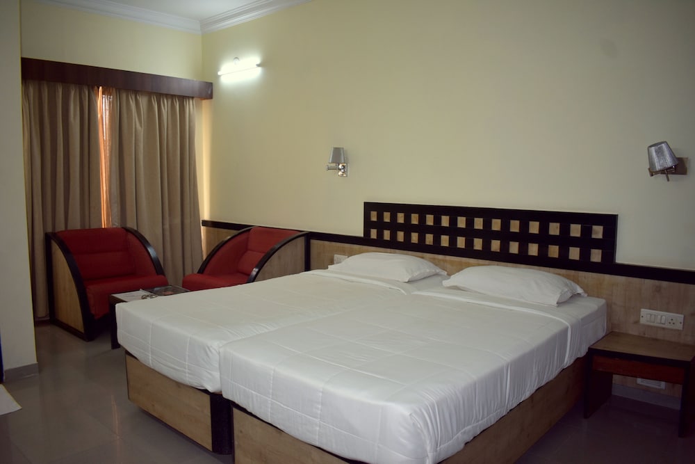 Basic Double or Twin Room - Photo 1