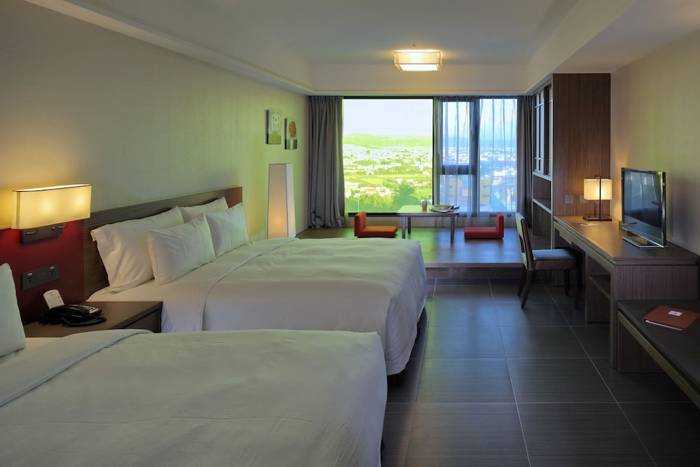 Family Quadruple Room, 2 Queen Beds