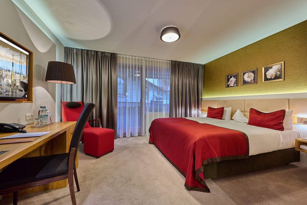 Comfort Double Room, Limited View photo 1
