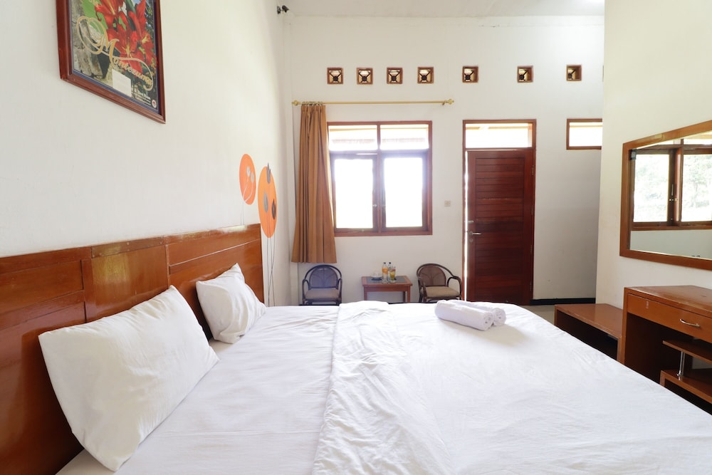 Standard Room photo 2