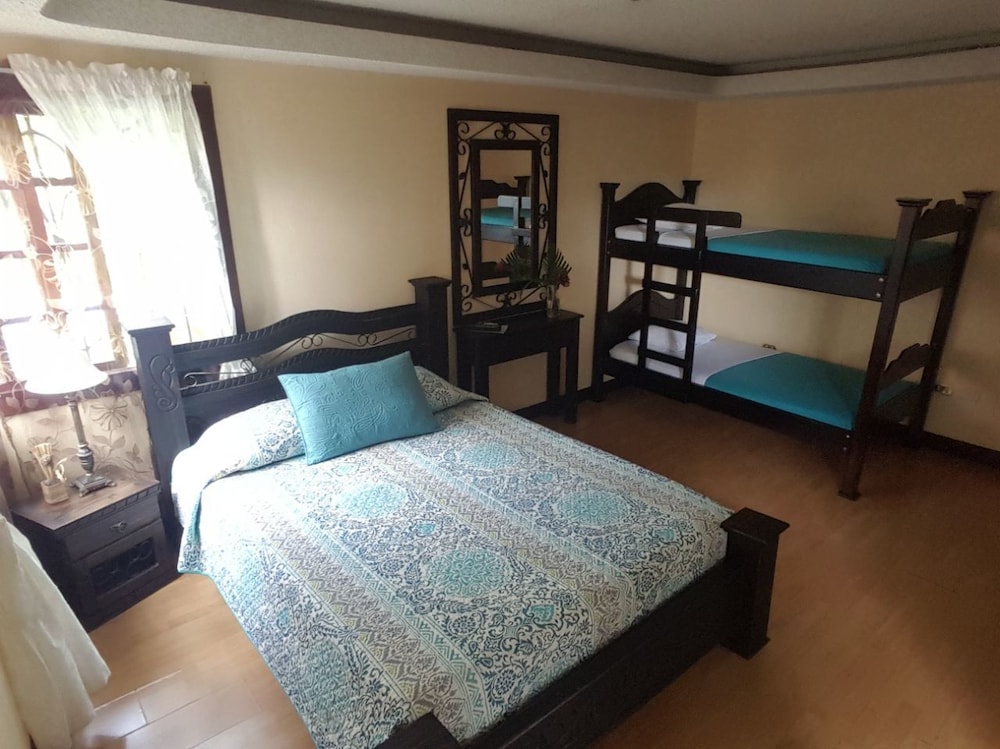 Superior Room, Multiple Beds, Non Smoking, Private Bathroom