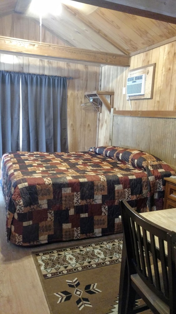 Cabin, Multiple Beds (with Loft C10) photo 2