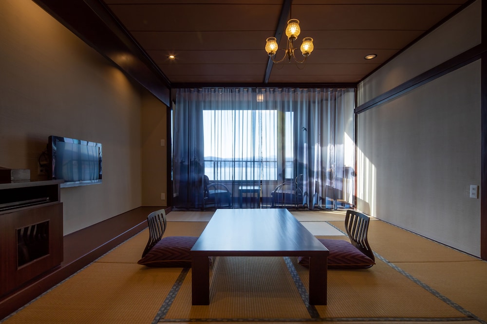 [Hikarigami] Japanese Room (12 tatami) Non Smoking photo 3