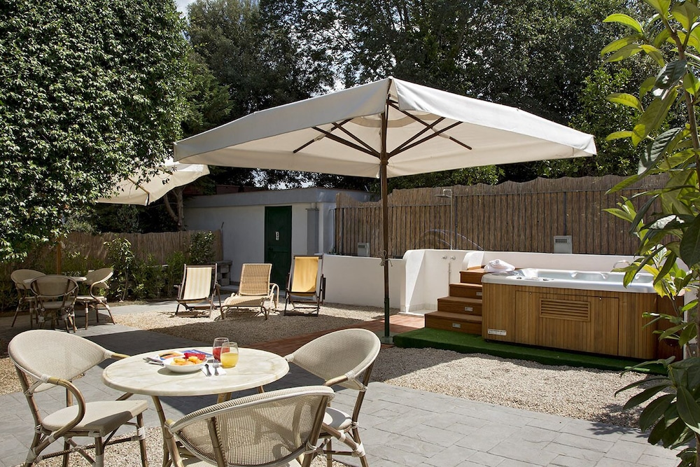Suite, 2 Bedrooms (vasca idromassaggio all'aperto) photo 3