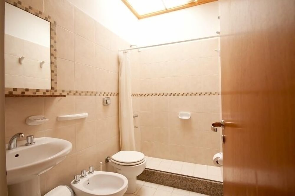 Shared Dormitory, Mixed Dorm, Private Bathroom photo 3