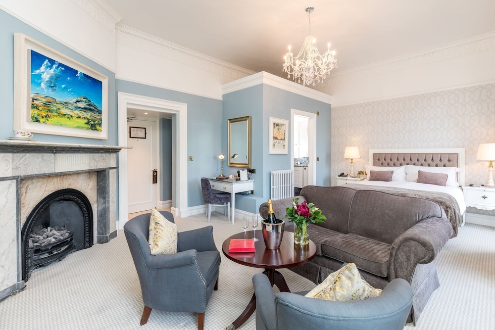 Junior Suite (View of Stephens Green)