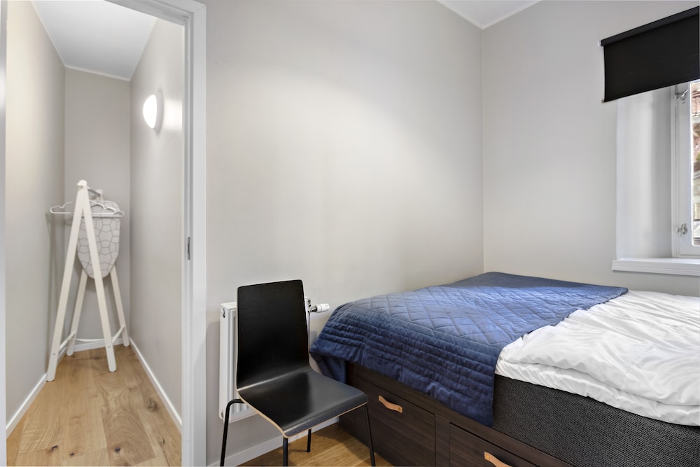Standard Apartment, 1 Queen Bed, Non Smoking, Kitchen (with Sofabed) - Photo 1