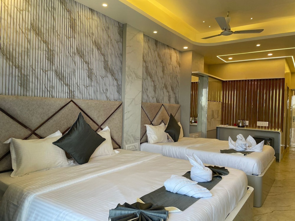 Quadruple Room photo 2