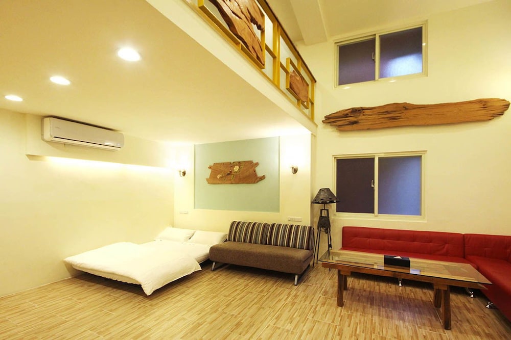 Superior Cabin, Multiple Beds, Mezzanine photo 3
