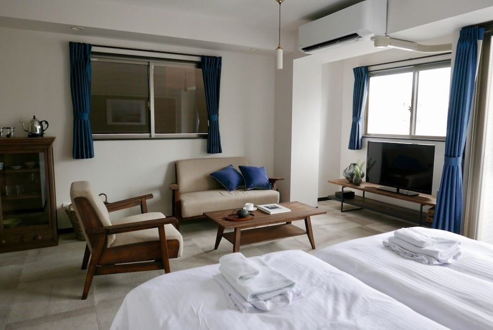 Deluxe Twin Room, Non Smoking, Kitchen photo 1