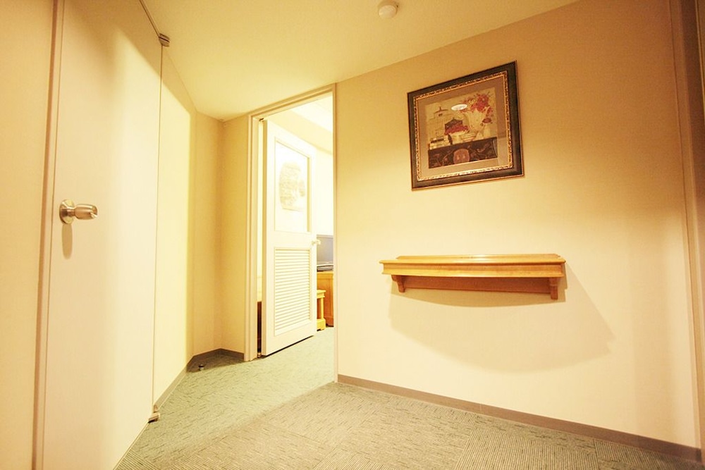 Deluxe Twin Room, Non Smoking - Photo 4