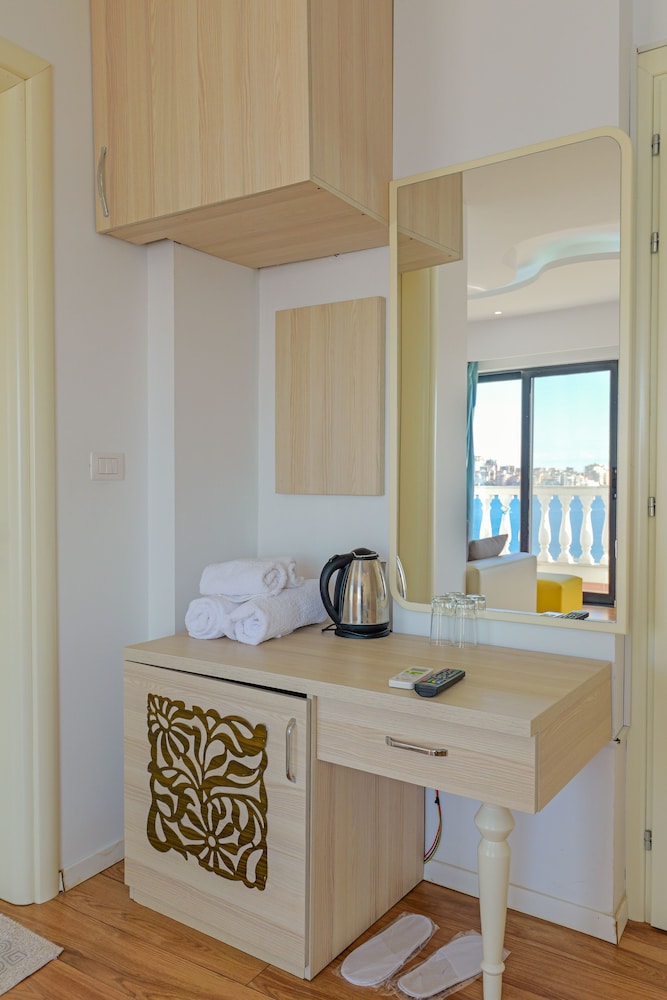 Double Room with Sea View photo 1