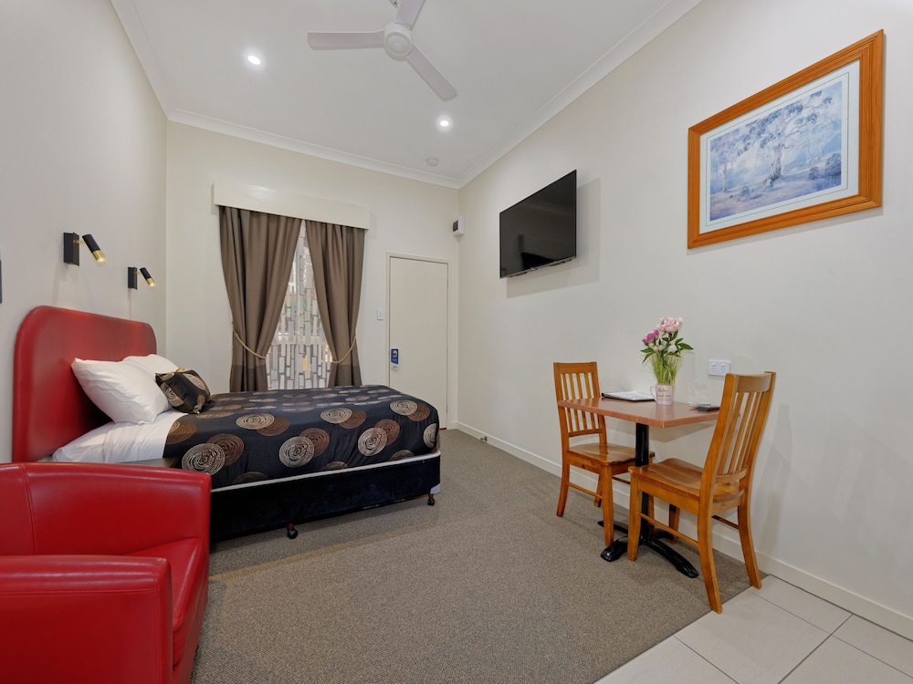 Room photo 2