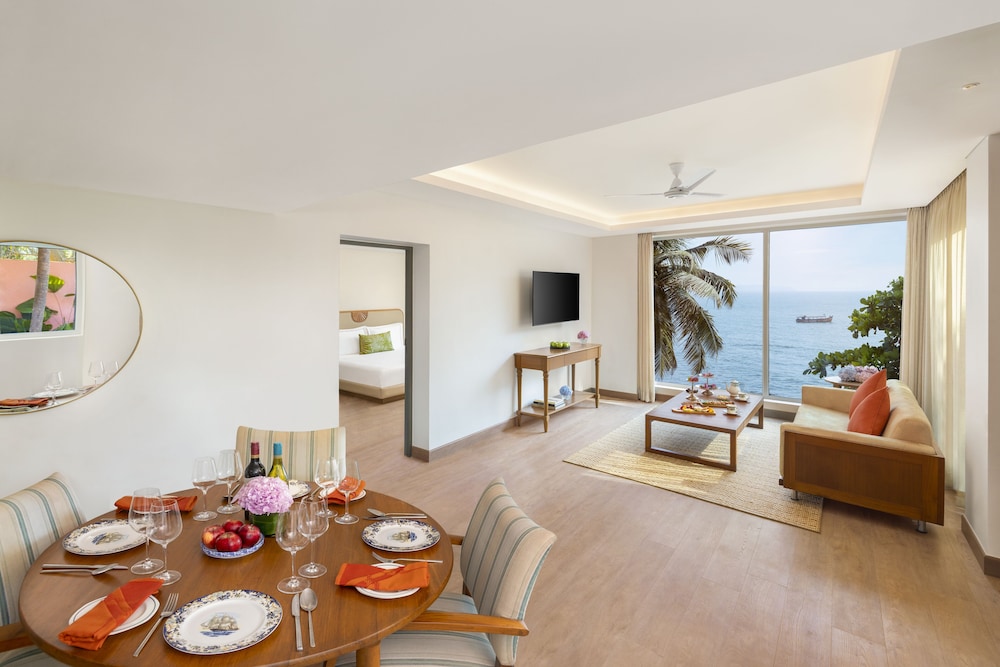 Suite, Sea View (Jardim) photo 2