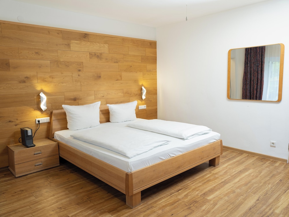Superior Double or Twin Room photo 1