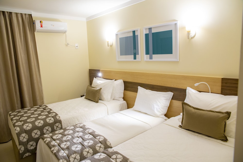 Classic Apartment, 3 Twin Beds photo 1
