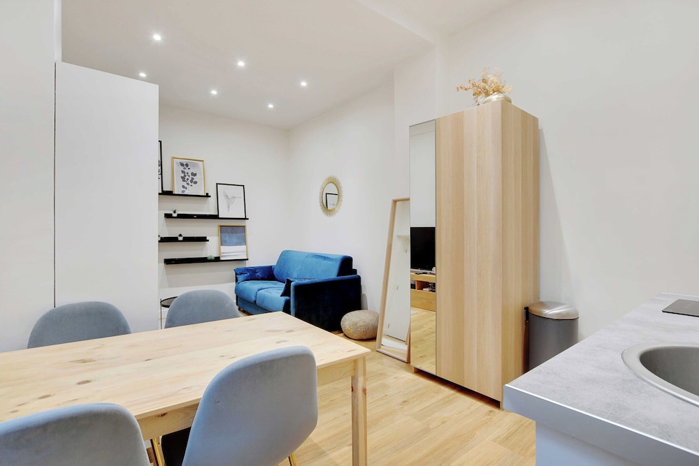 Apartment photo 3