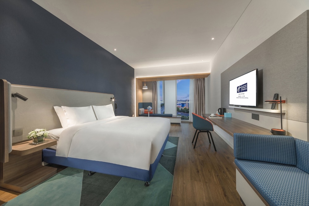 Standard Room, 1 King Bed - Photo 8