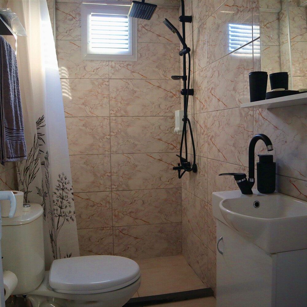 Standard Room photo 2
