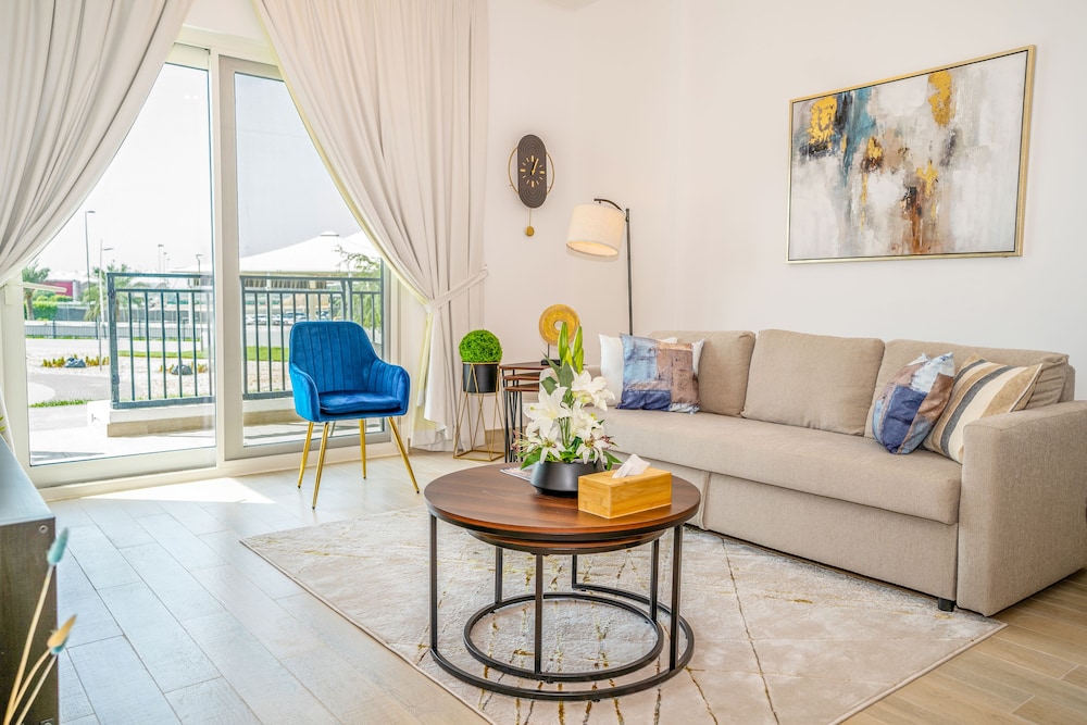 Family Apartment photo 1