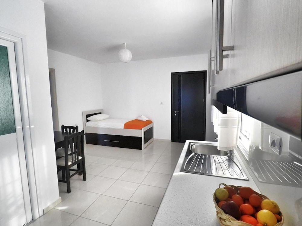 Family Room, Balcony