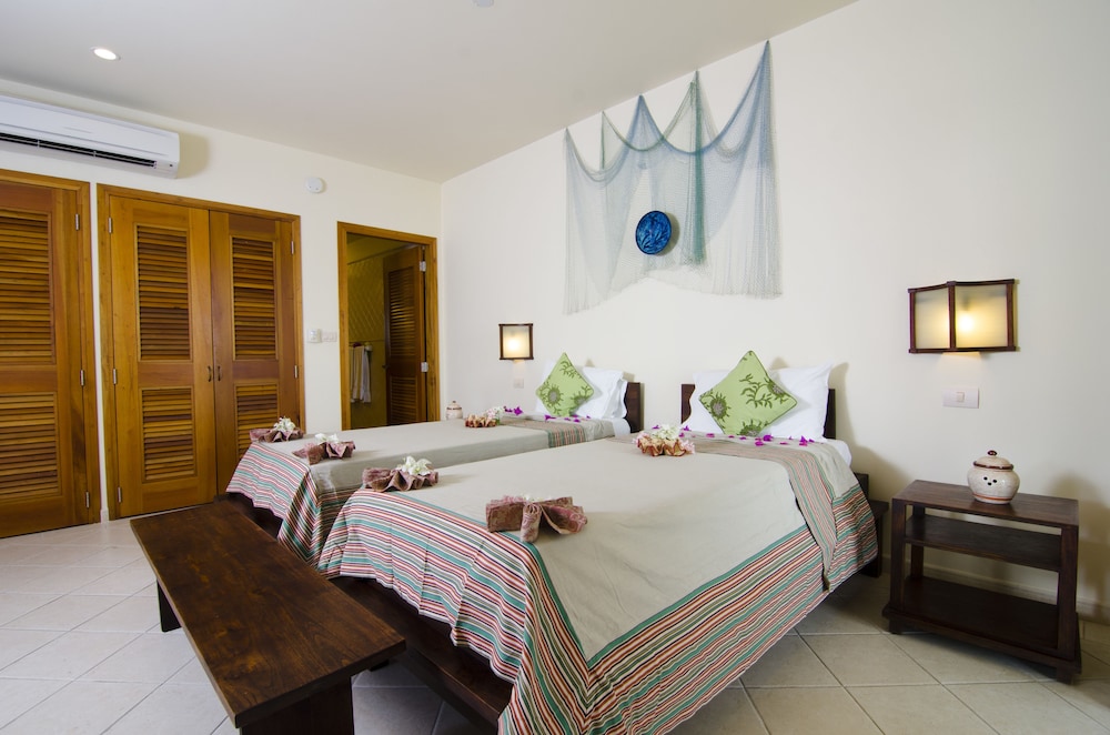 Standard Studio, Kitchenette, Garden View