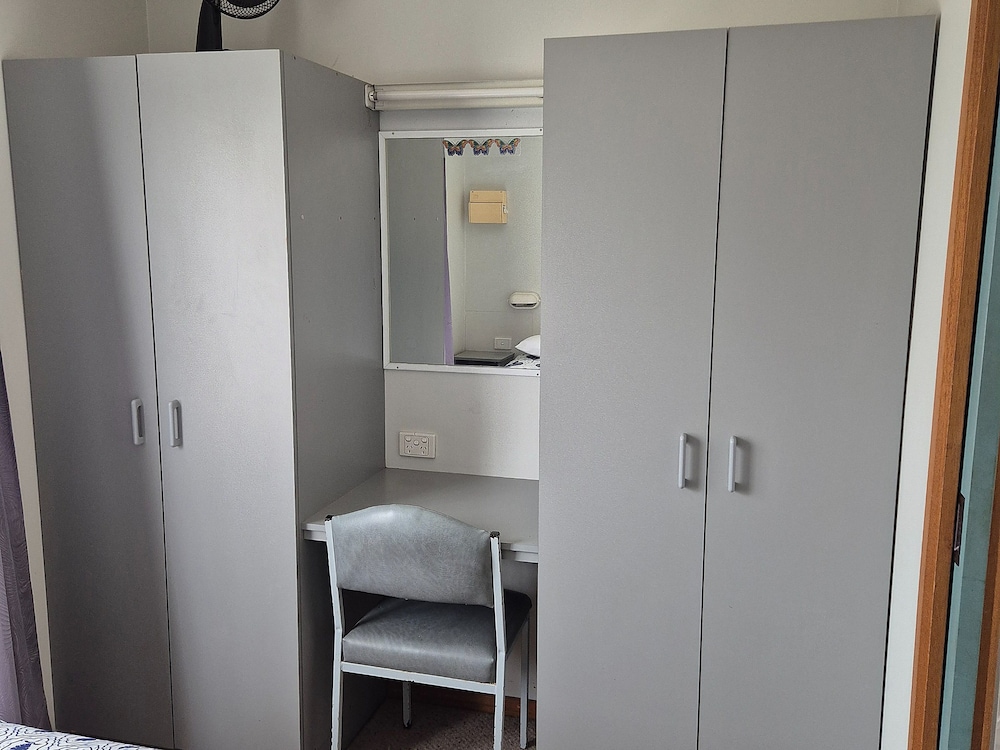 Standard 1 Bedroom Cabin - Not Pet Friendly photo 3