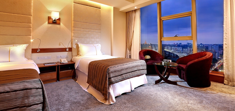 Deluxe Twin Room photo 2