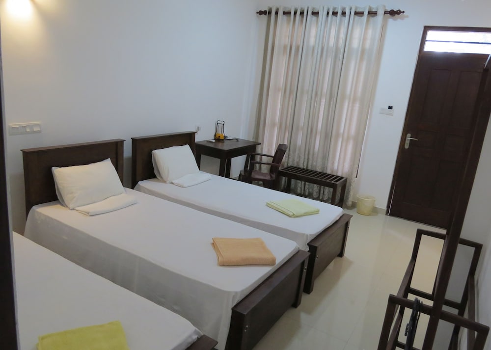 Deluxe Twin Room, 2 Twin Beds, Garden View, Ground Floor
