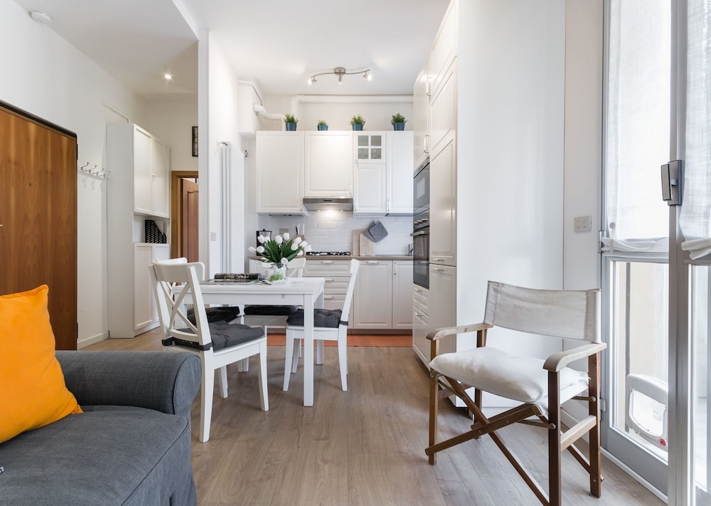 Apartment, 2 Bedrooms - Photo 13