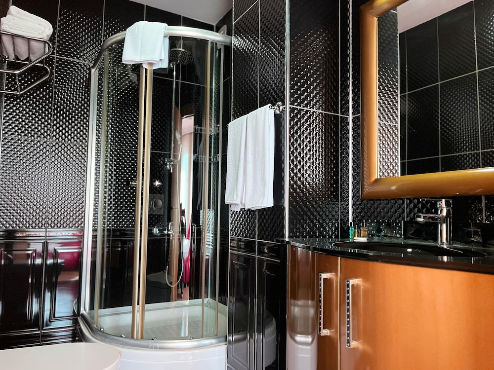 Honeymoon Double Room photo 3