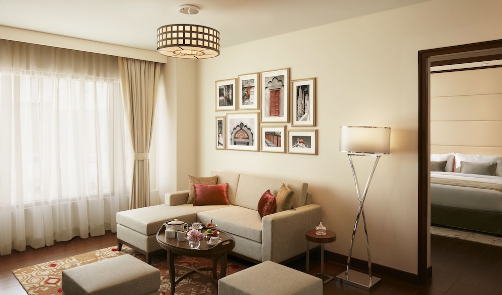 Executive Suite, 1 King Bed photo 3