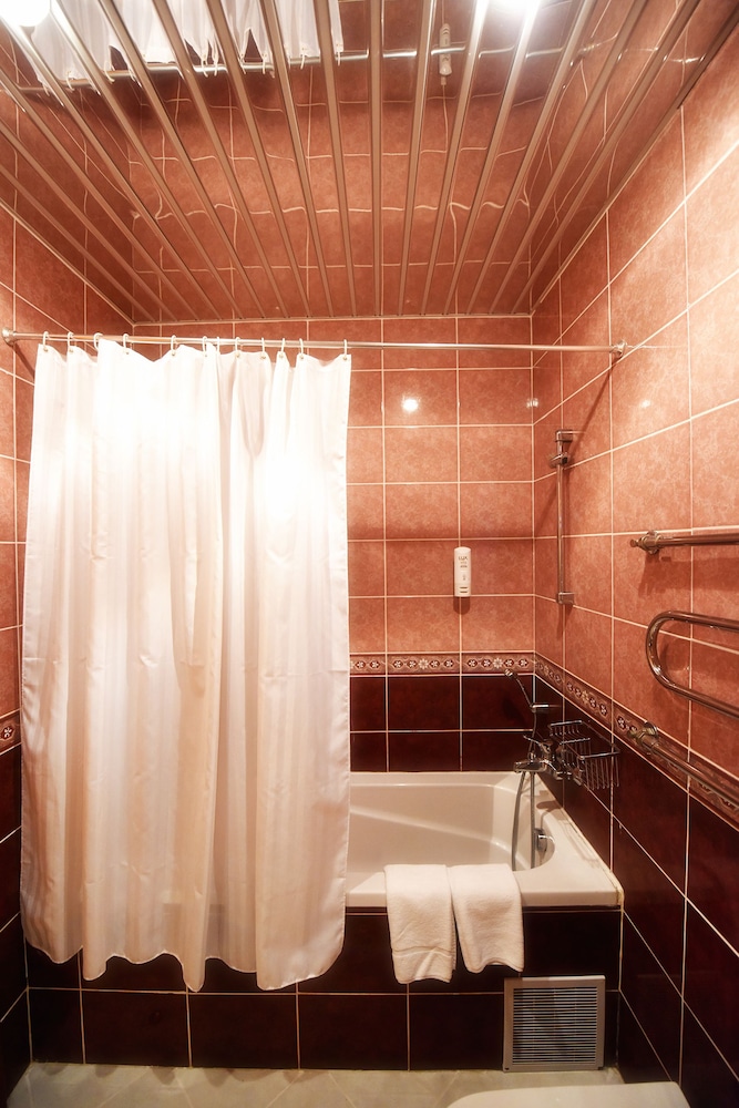 Suite, 2 Bedrooms (Main Building) photo 3