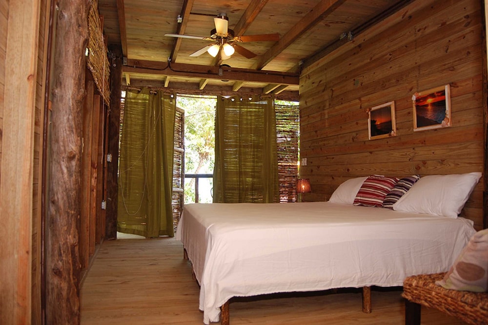 Standard Room photo 2