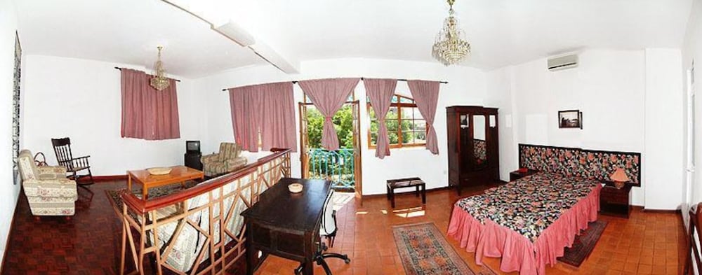 Suite, Non Smoking photo 1