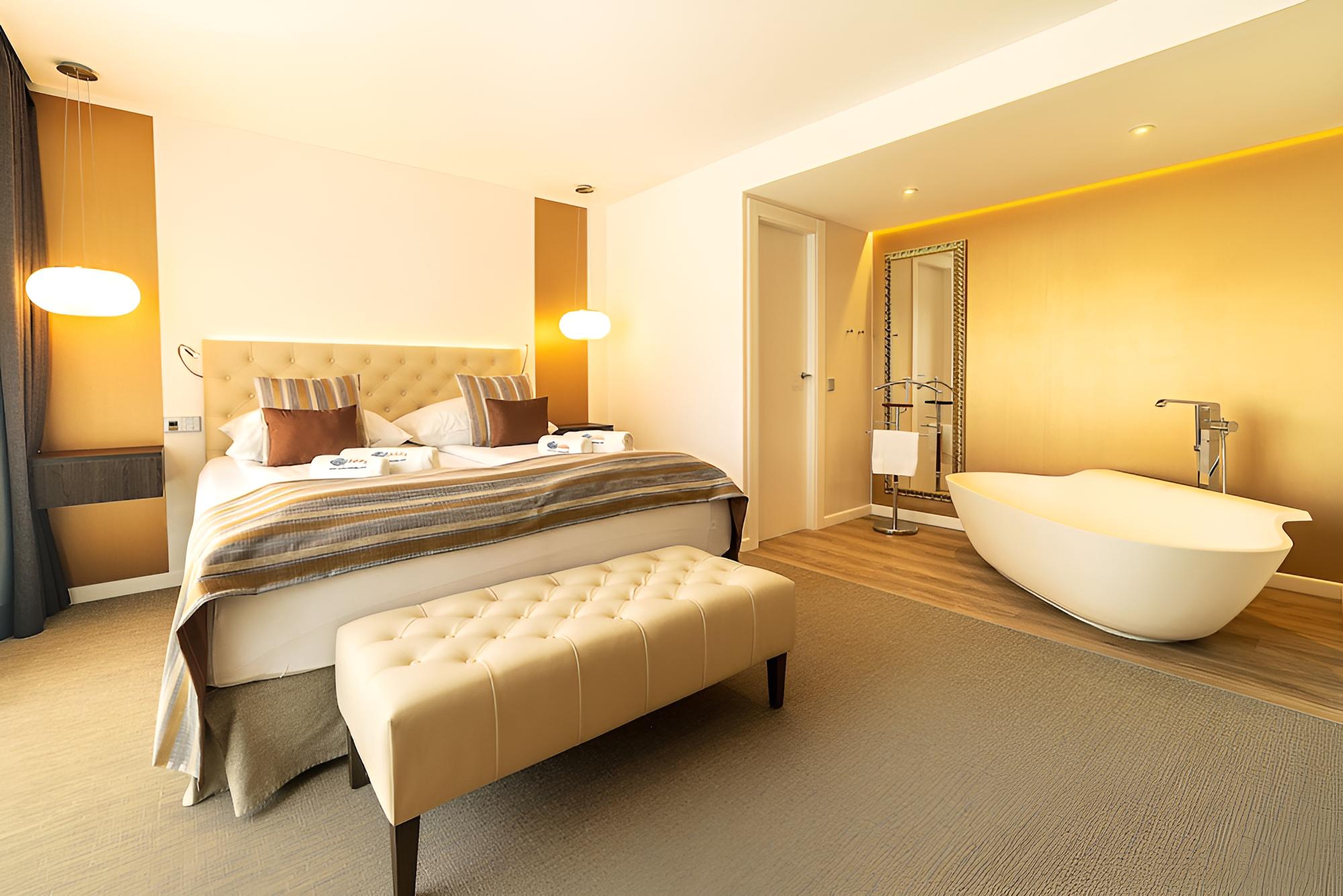 Deluxe Room (Superior) photo 1