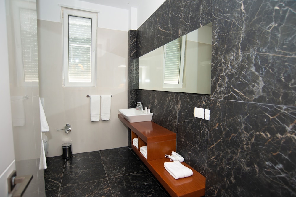 Exclusive Duplex, 2 Bedrooms, Sea View photo 3