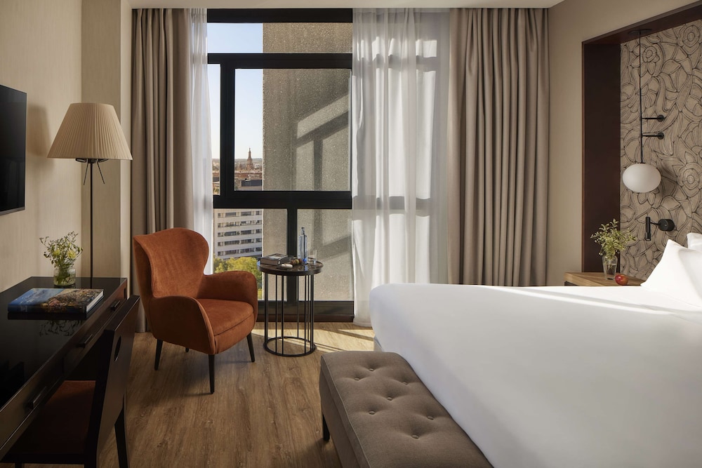 Premium Room (Extra Bed 3 adults)