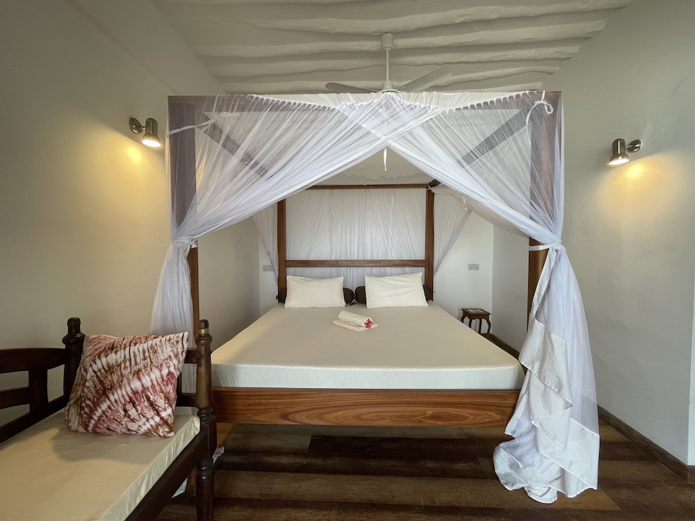 Deluxe Bungalow, 1 Bedroom, Ocean View, Beachside photo 1