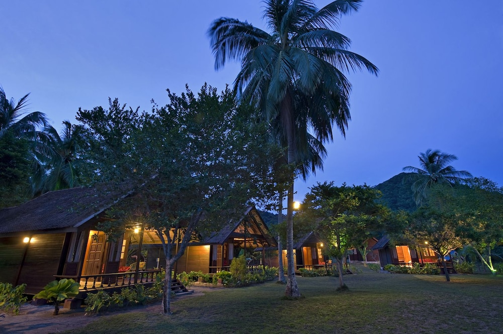 Chalet (Country) - Twin Sharing photo 3