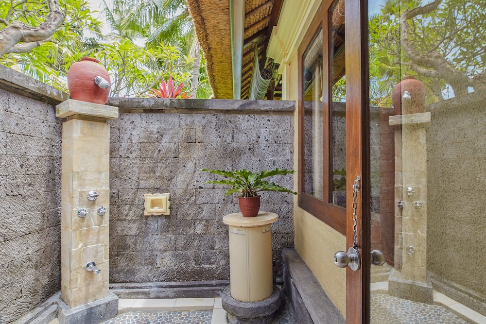 Two Bedroom Pool Villa - Photo 5