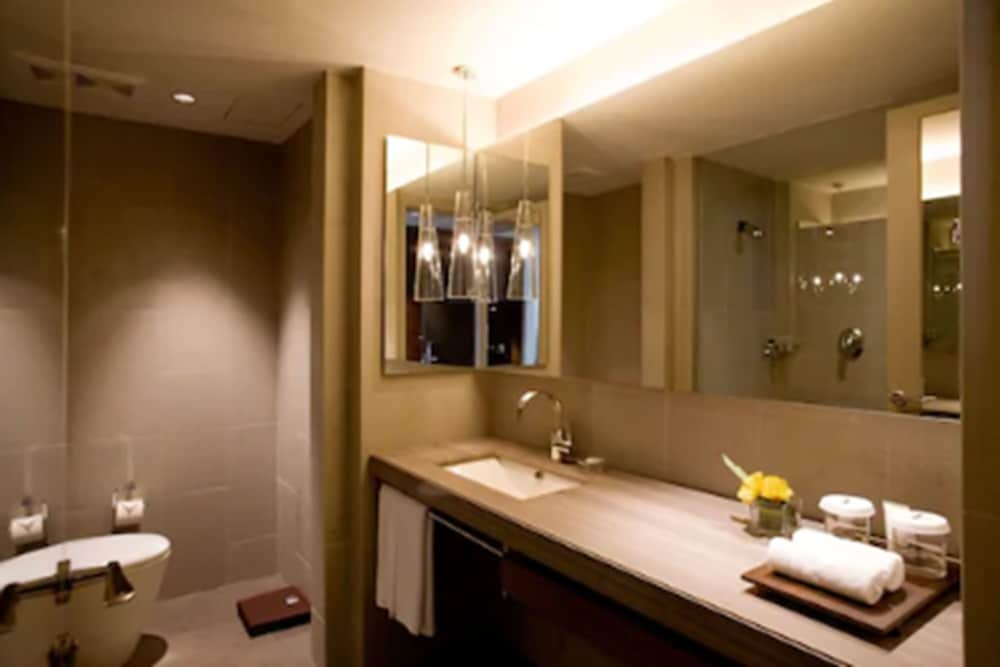 Business Room