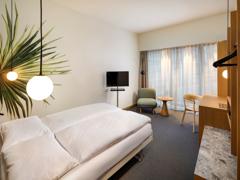 Double or Twin Room, Garden View